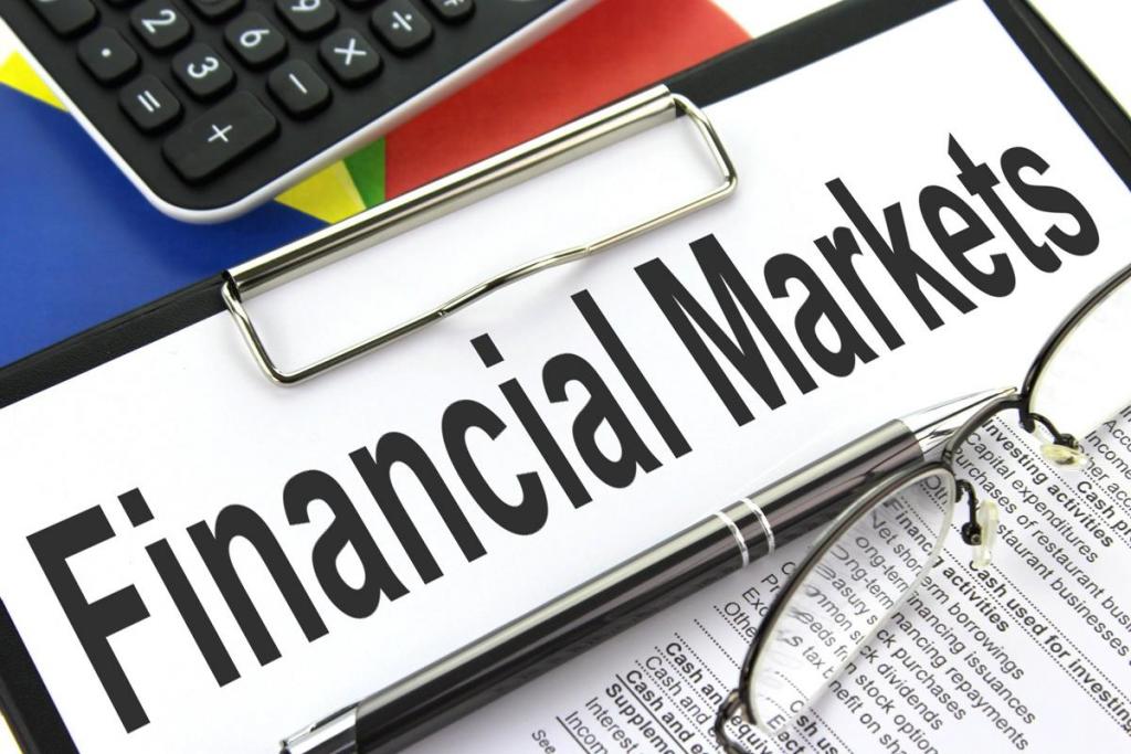 3096 Financial Markets 11:30MWF